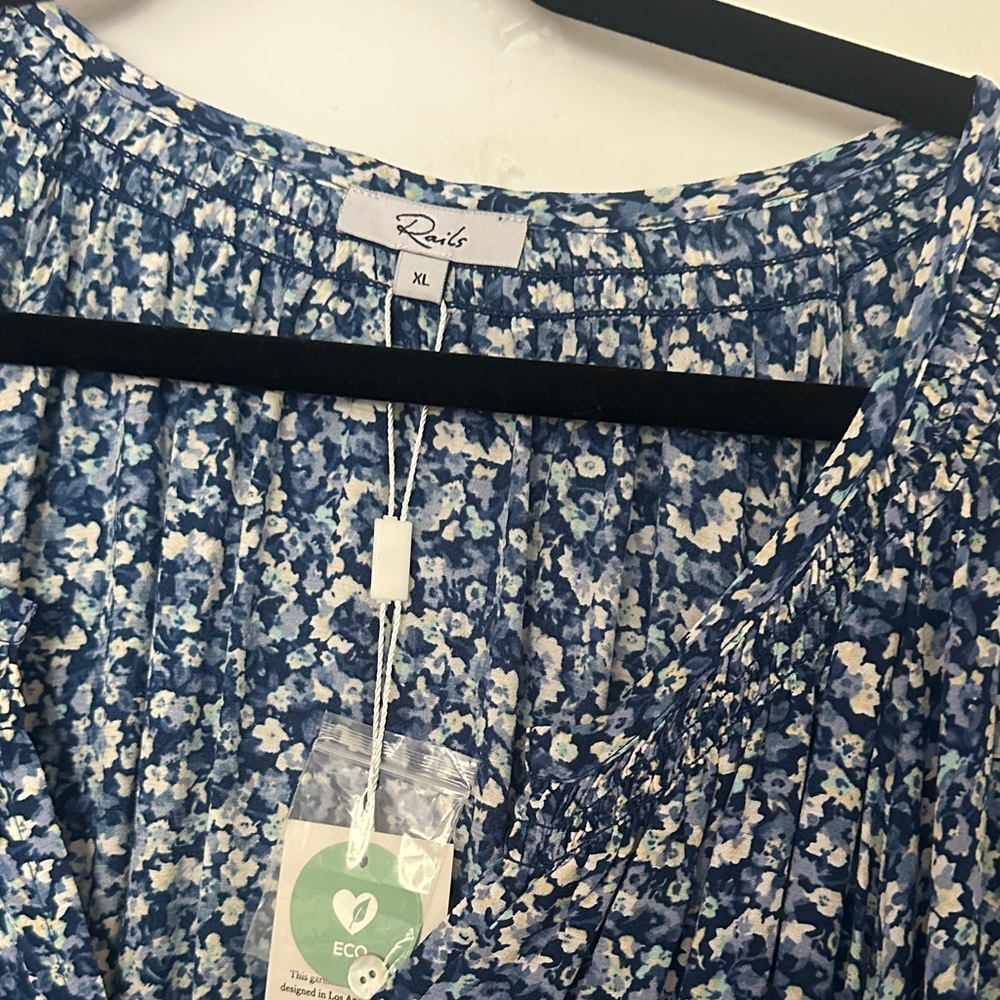 Rails Eliza Dress Blue Chrysanthemum Floral Long Sleeve NWT - Picture 2 of 6